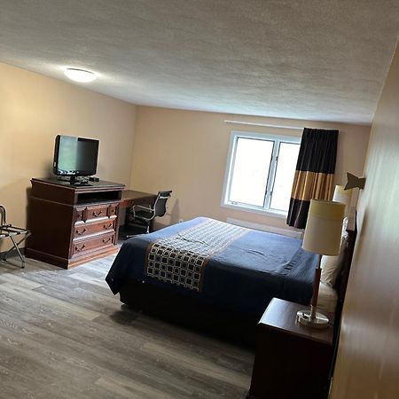Wickford Motor Inn Северен Кингстаун Екстериор снимка