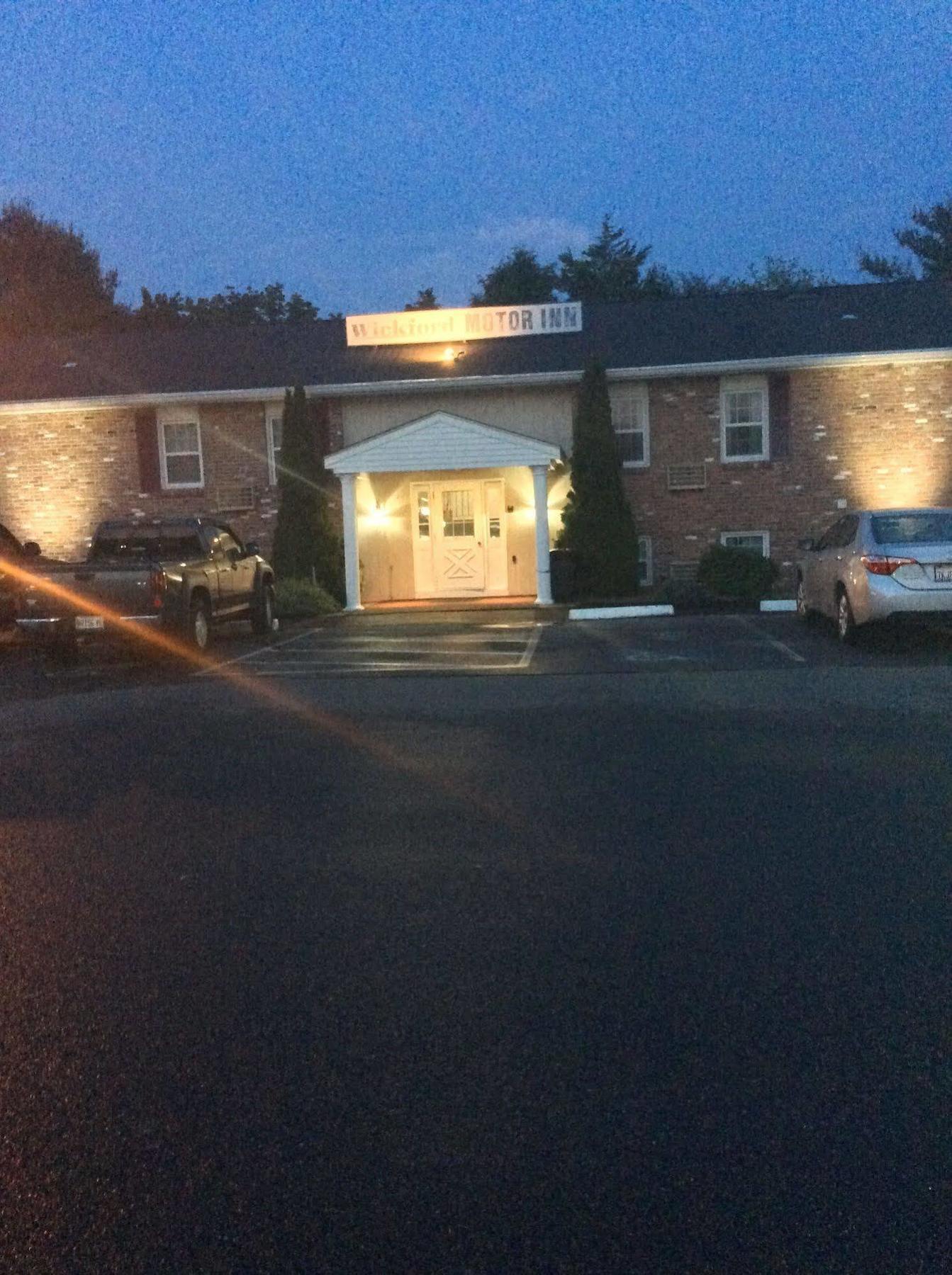 Wickford Motor Inn Северен Кингстаун Екстериор снимка